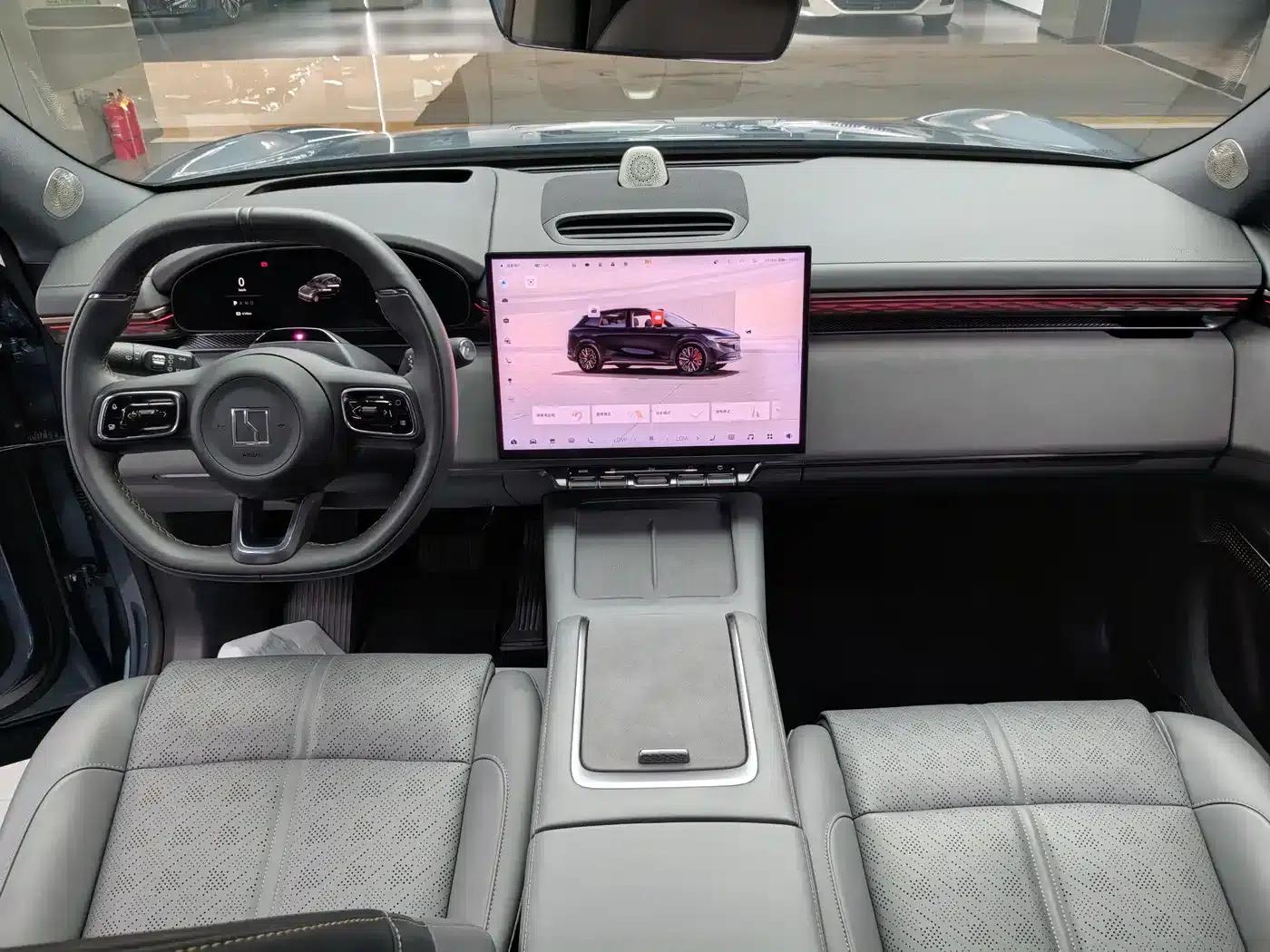 Jike 7X 2025 Model 100kWh Long-Range Rear-Wheel Drive Intelligent Driving Edition — миниатюра 16