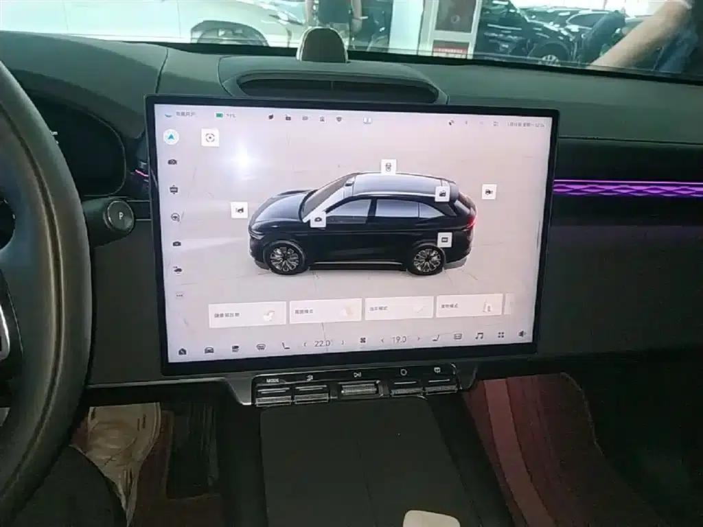 Jike 7X 2025 75kWh Rear-Wheel Drive Intelligent Driving Edition — миниатюра 13