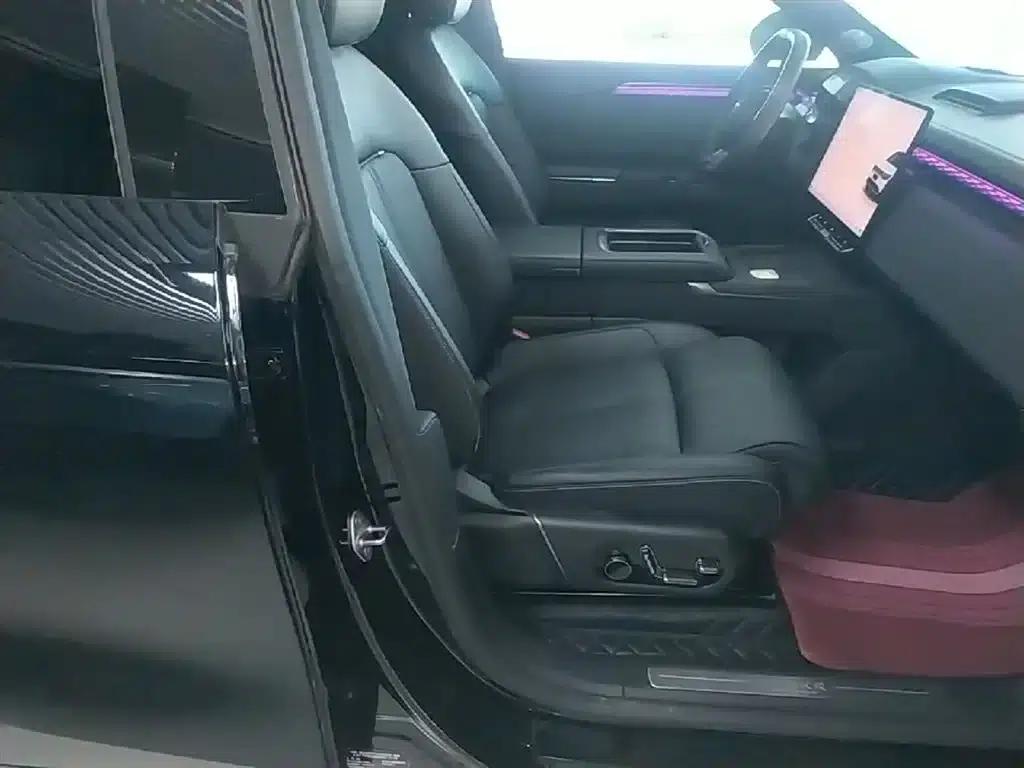 Jike 7X 2025 75kWh Rear-Wheel Drive Intelligent Driving Edition — миниатюра 25