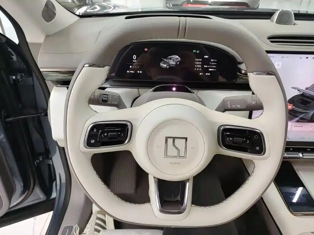 Jike 7X 2025 Model 100kWh Long-Range Four-Wheel Drive Intelligent Driving Edition — миниатюра 11