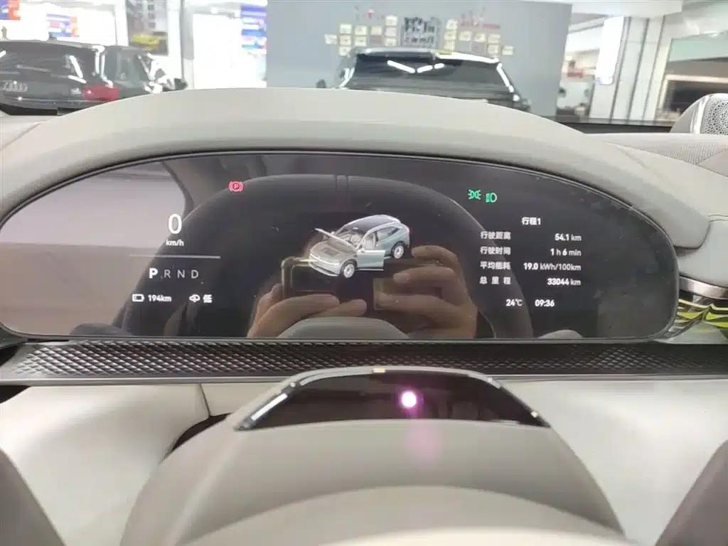 Jike 7X 2025 Model 100kWh Long-Range Four-Wheel Drive Intelligent Driving Edition — миниатюра 12