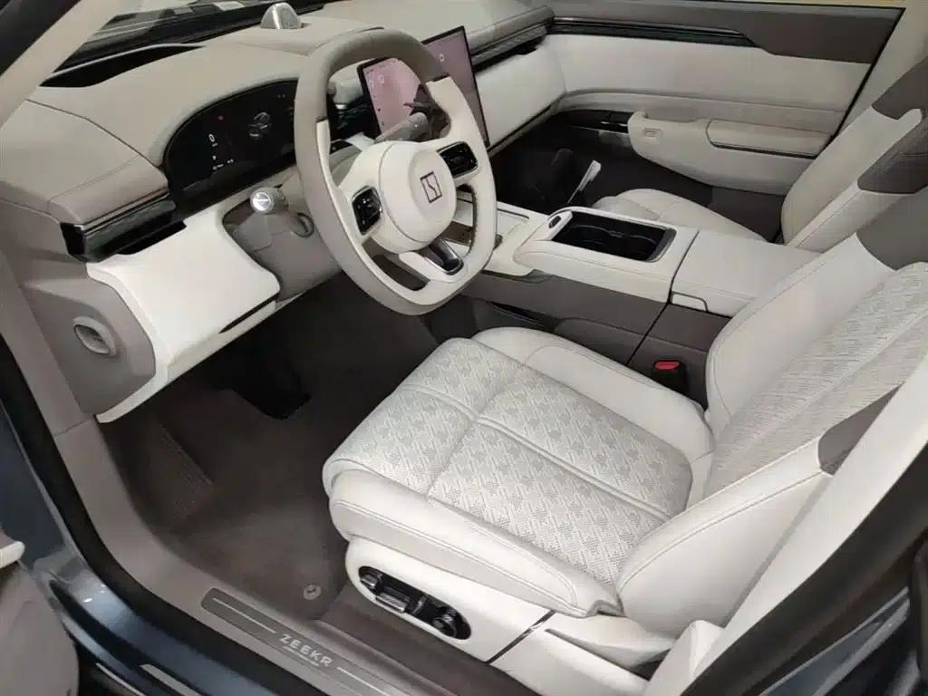 Jike 7X 2025 Model 100kWh Long-Range Four-Wheel Drive Intelligent Driving Edition — миниатюра 15
