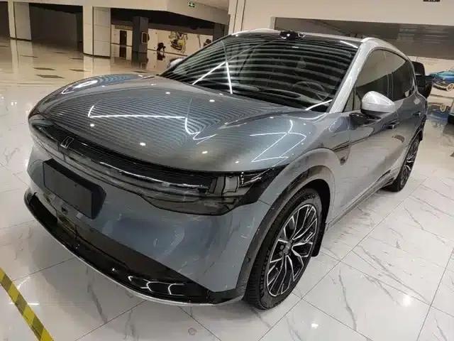 Jike 7X 2025 Model 100kWh Long-Range Four-Wheel Drive Intelligent Driving Edition
