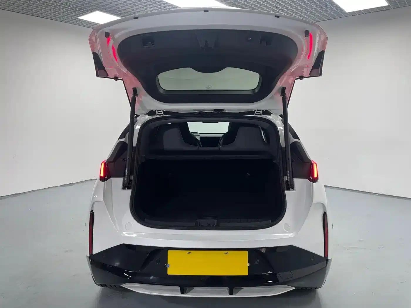 Extreme Krypton X 2025 Four-Seat Rear-Wheel Drive Cube Edition — миниатюра 16