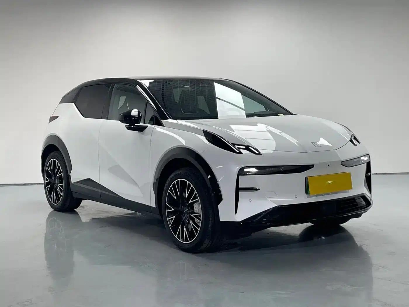 Extreme Krypton X 2025 Four-Seat Rear-Wheel Drive Cube Edition — миниатюра 3