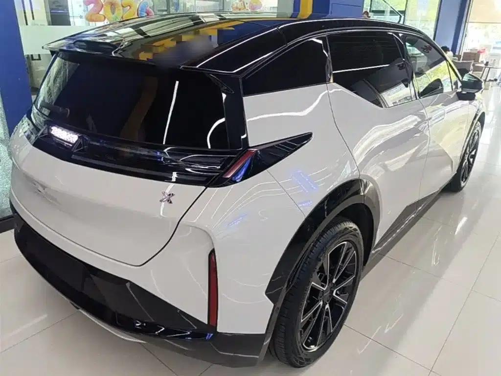 Extreme Krypton X 2025 Four-Seat Rear-Wheel Drive Cube Edition — миниатюра 7
