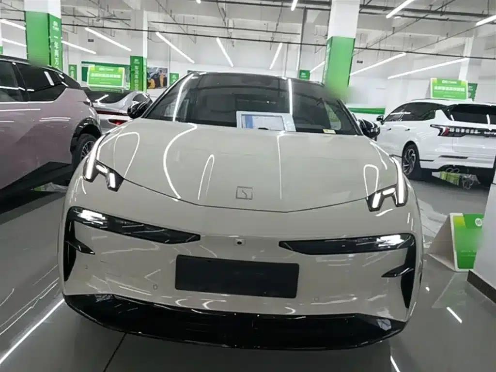 Extreme Krypton X 2025 Four-Seat Rear-Wheel Drive Cube Edition — миниатюра 3