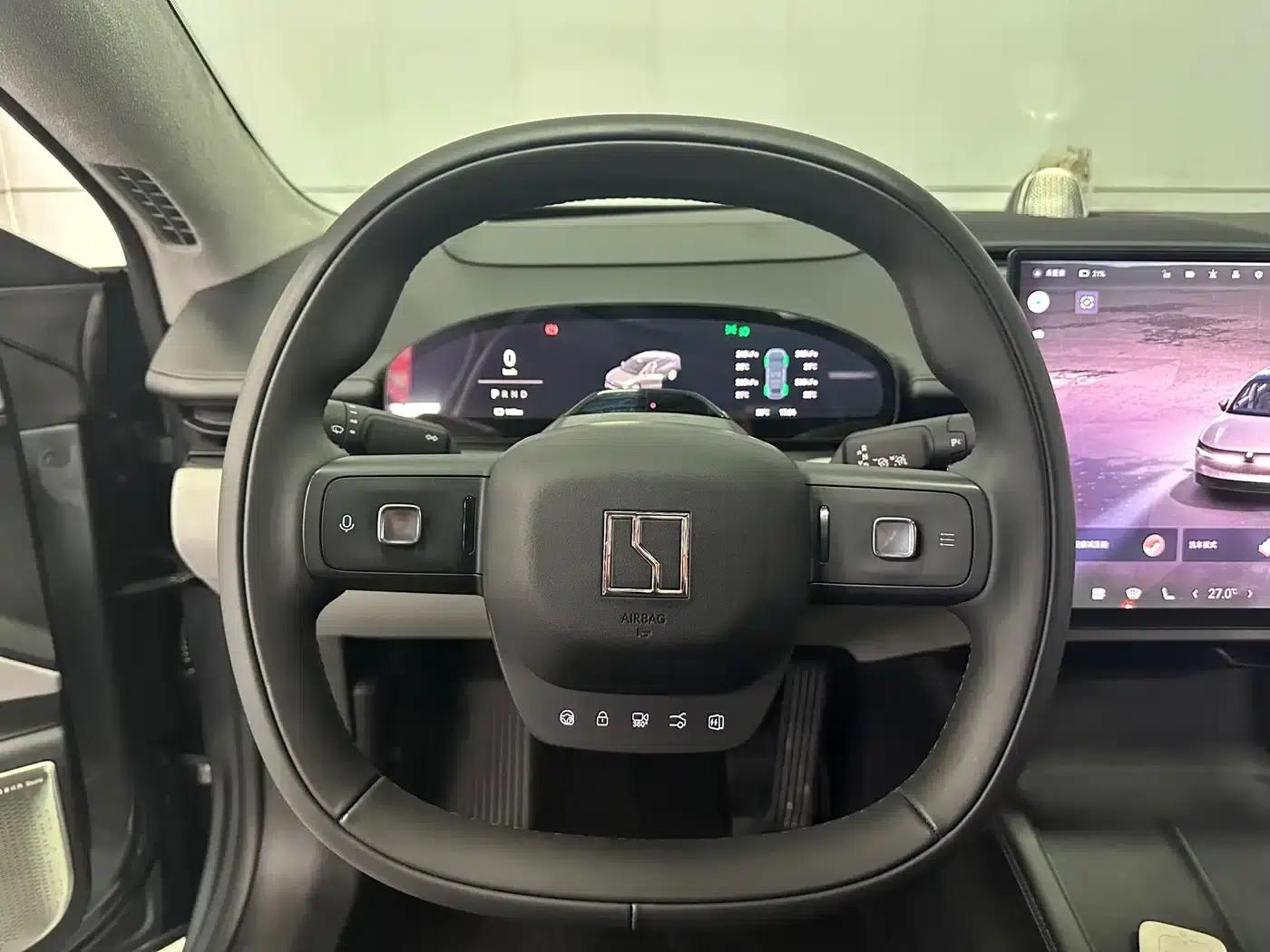 Extreme Krypton 007 2025 Rear-Wheel Drive Intelligent Driving Edition 75kWh — миниатюра 17