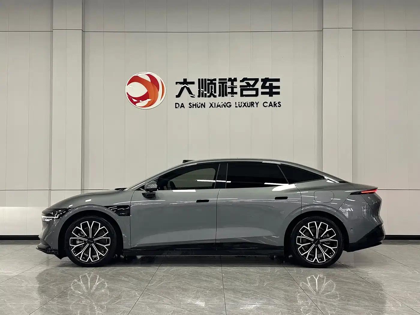 Extreme Krypton 007 2025 Rear-Wheel Drive Intelligent Driving Edition 75kWh — миниатюра 3