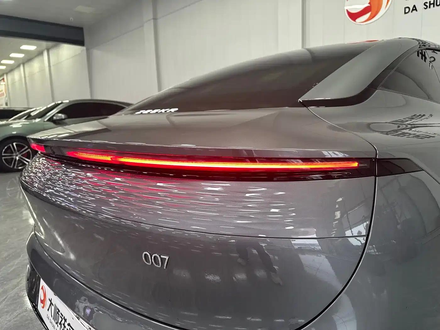 Extreme Krypton 007 2025 Rear-Wheel Drive Intelligent Driving Edition 75kWh — миниатюра 5