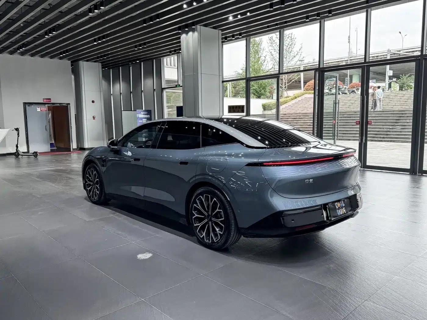 Extreme Krypton 007 2025 Rear-Wheel Drive Intelligent Driving Edition 75kWh — миниатюра 12