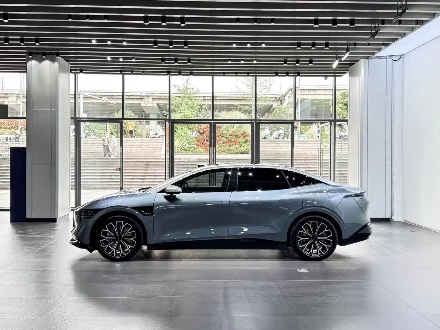 Extreme Krypton 007 2025 Rear-Wheel Drive Intelligent Driving Edition 75kWh — миниатюра 14