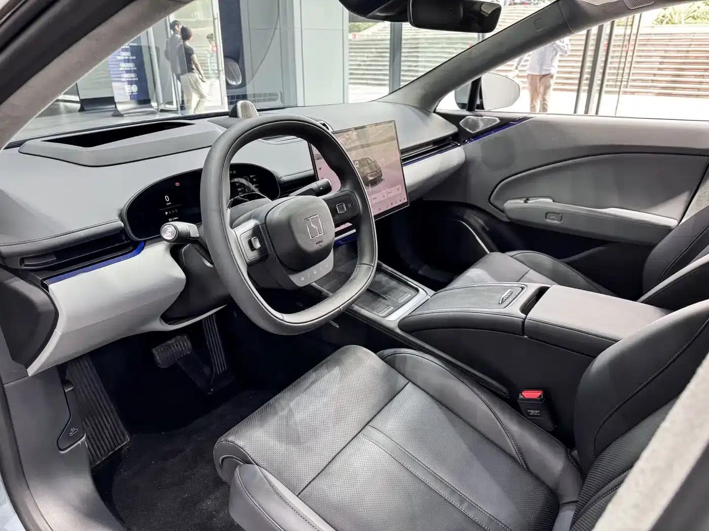 Extreme Krypton 007 2025 Rear-Wheel Drive Intelligent Driving Edition 75kWh — миниатюра 4