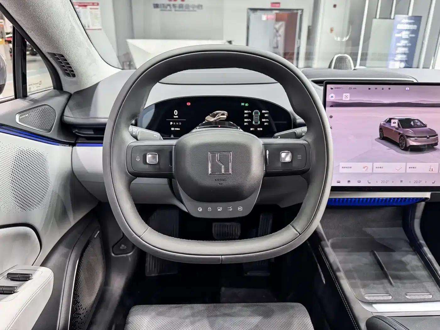 Extreme Krypton 007 2025 Rear-Wheel Drive Intelligent Driving Edition 75kWh — миниатюра 5