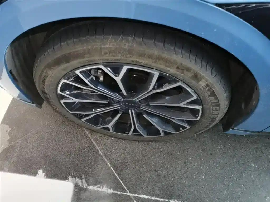 Extreme Krypton 007GT 2025 All-Wheel Drive Intelligent Driving Edition 75kWh — миниатюра 23