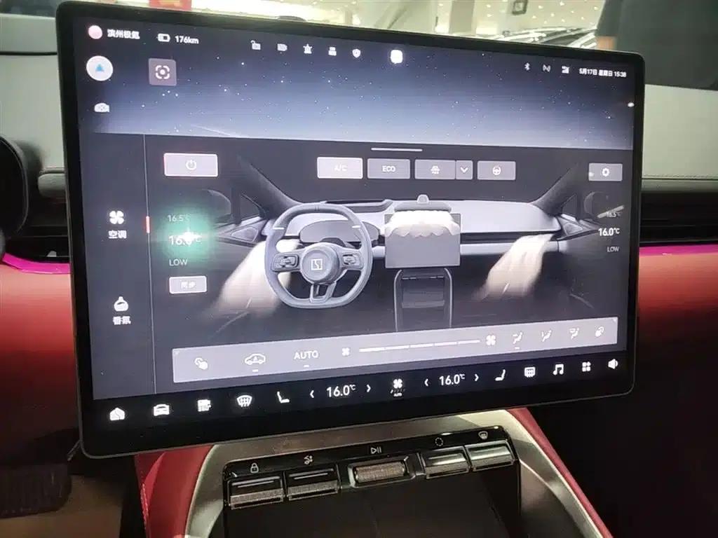 Jike 007GT 2025 Rear-Wheel Drive Intelligent Driving Edition 75kWh — миниатюра 13