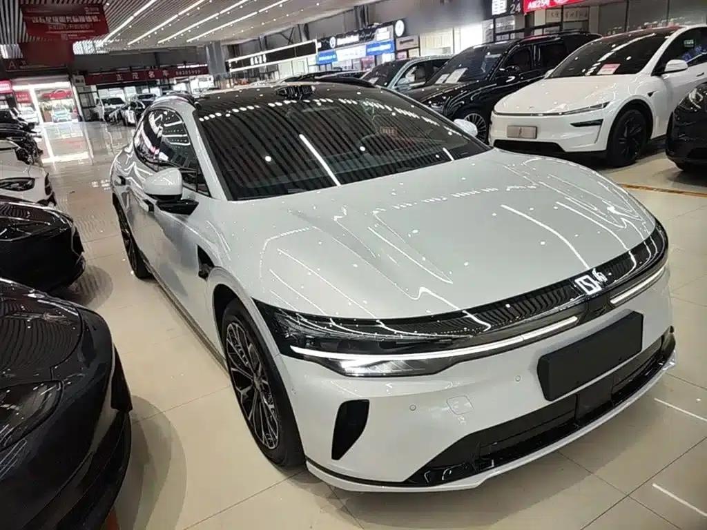Jike 007GT 2025 Rear-Wheel Drive Intelligent Driving Edition 75kWh — миниатюра 4