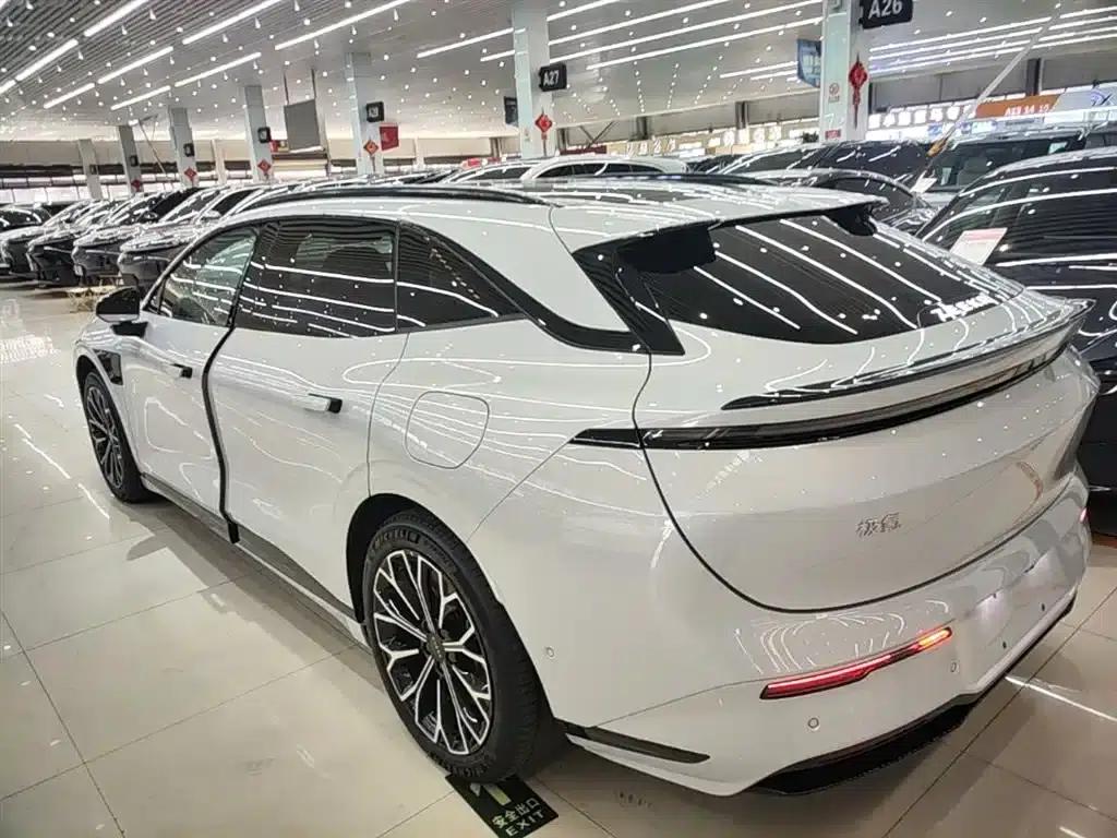 Jike 007GT 2025 Rear-Wheel Drive Intelligent Driving Edition 75kWh — миниатюра 5
