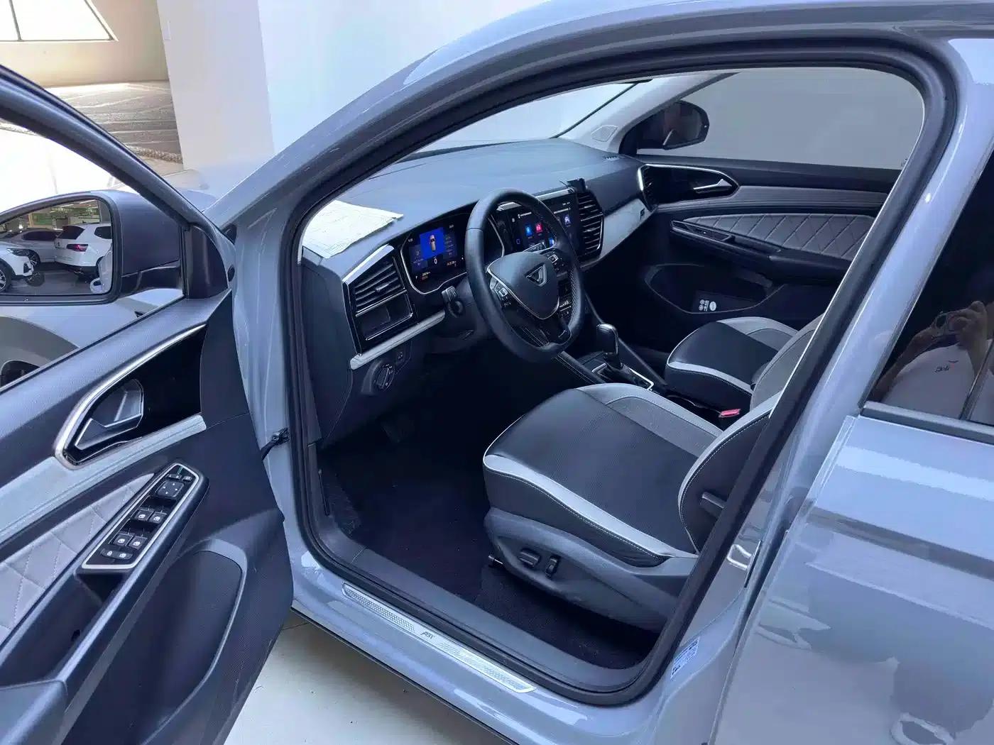 Jetta VS7 2023 280TSI ABT Automatic Glory Limited Edition — миниатюра 8