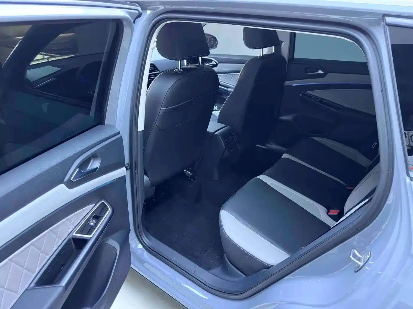 Jetta VS7 2023 280TSI ABT Automatic Glory Limited Edition — миниатюра 9