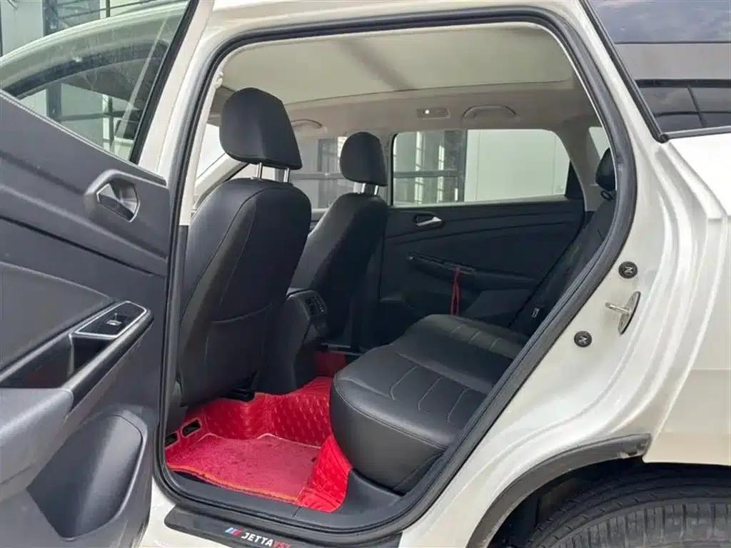 Jetta VS7 2022 Panda Edition 1.4T Automatic Enjoyment Pro — миниатюра 8