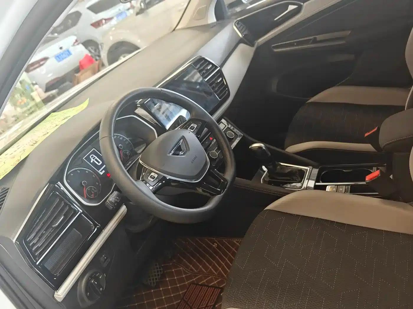 Jetta VS7 2023 280TSI Automatic Glory Edition — миниатюра 4