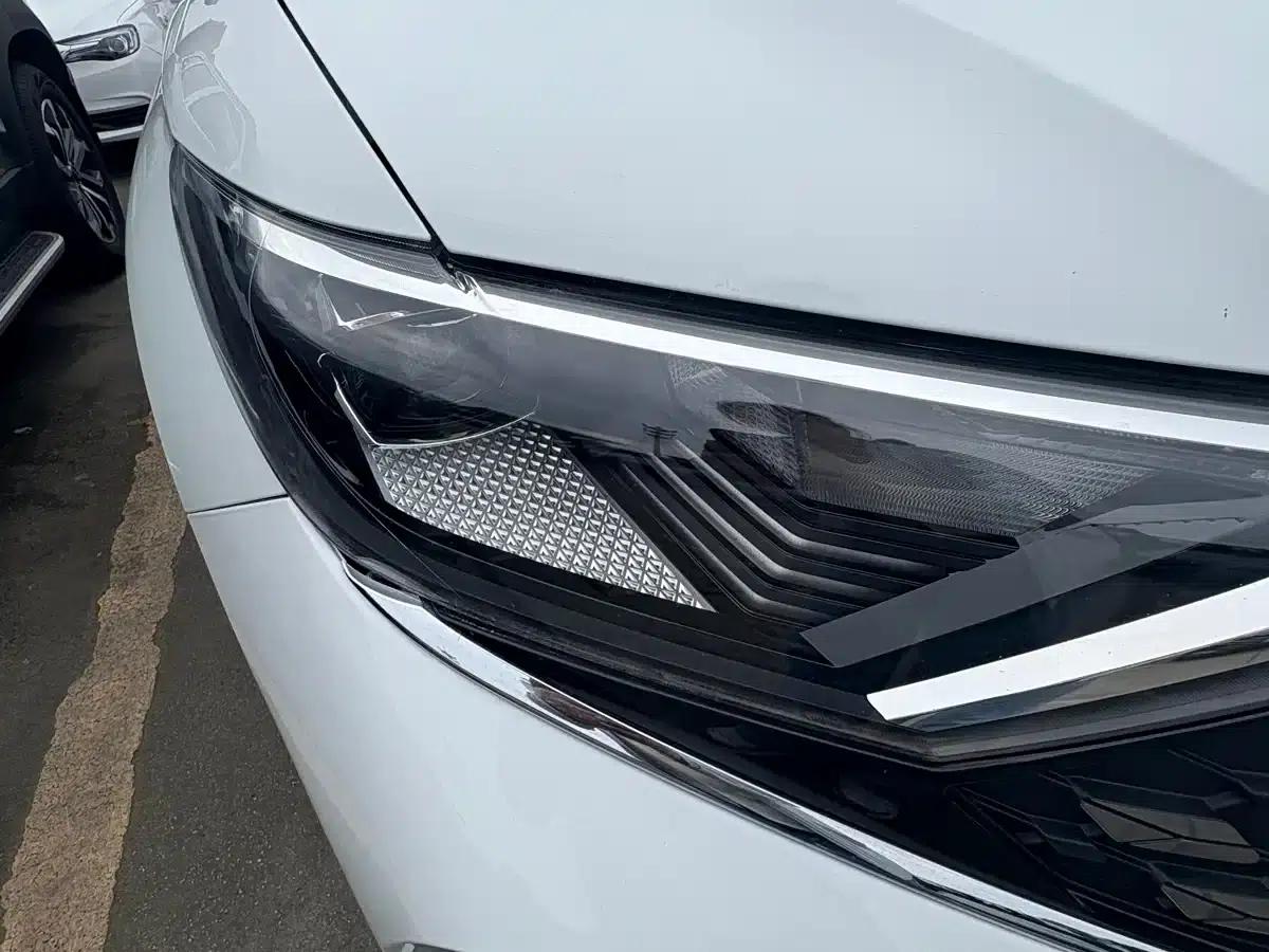 Jetta VS7 2023 280TSI Automatic Entry-Level Edition — миниатюра 4