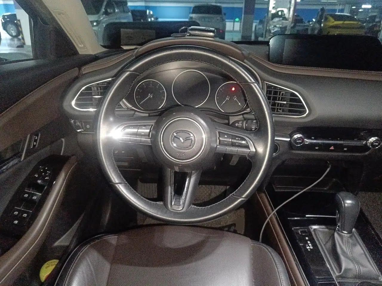 Mazda CX-30 2020 2.0L X Compression Ignition Prestige Version — миниатюра 11