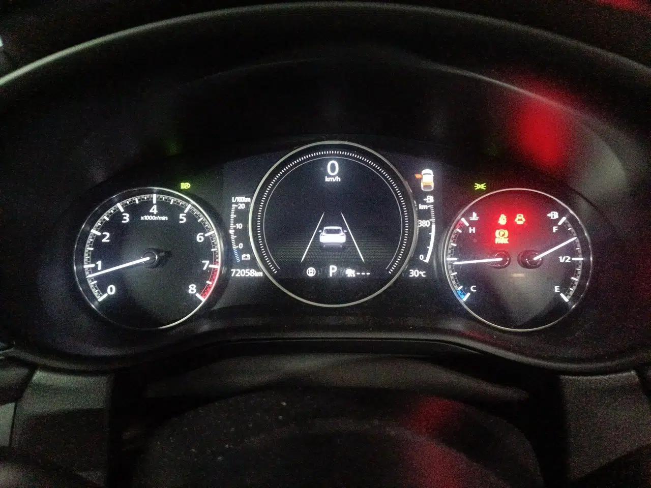 Mazda CX-30 2020 2.0L X Compression Ignition Prestige Version — миниатюра 12