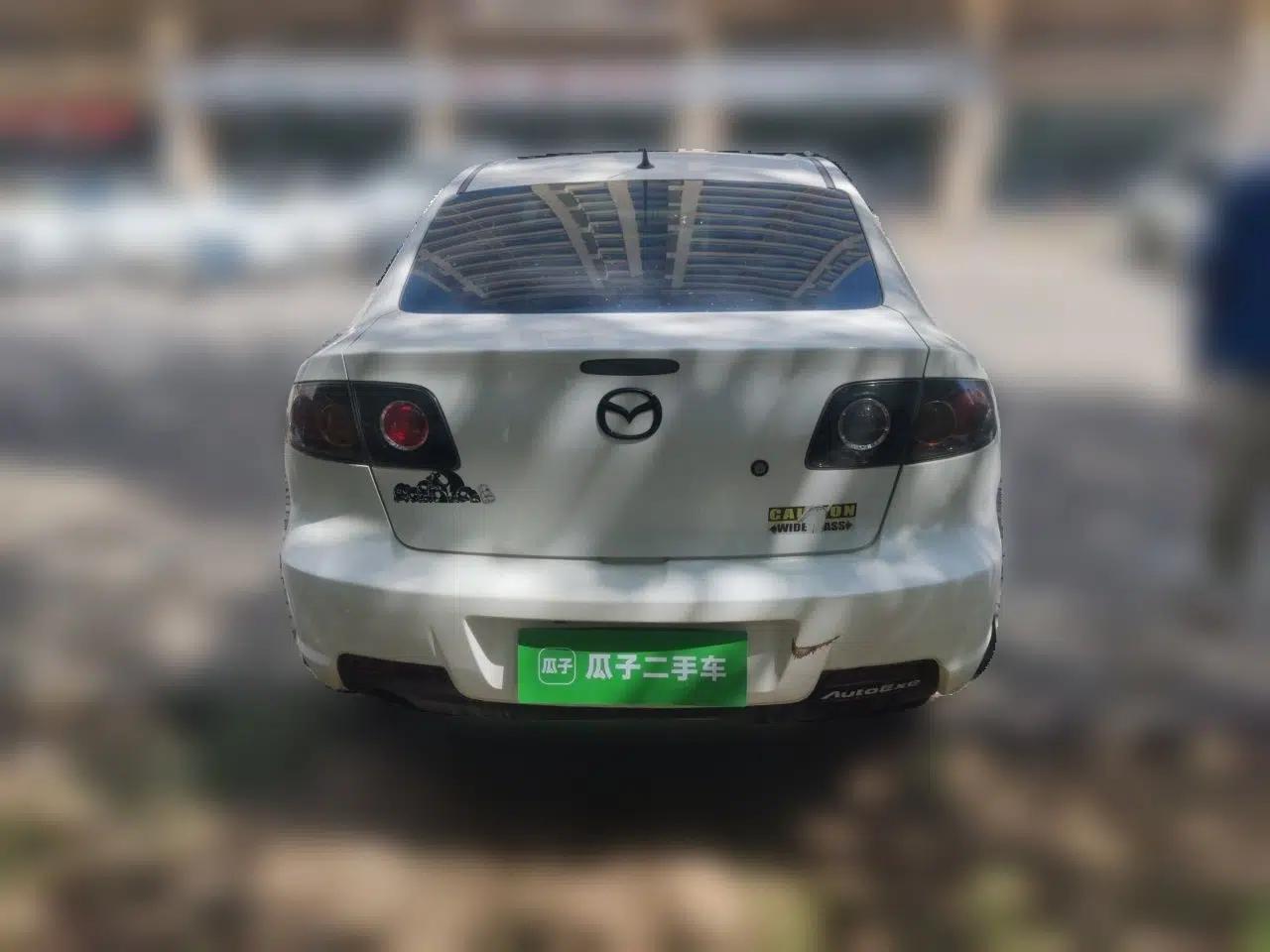 Mazda 3 2010 1.6L Automatic Classic Stylish Version — миниатюра 5