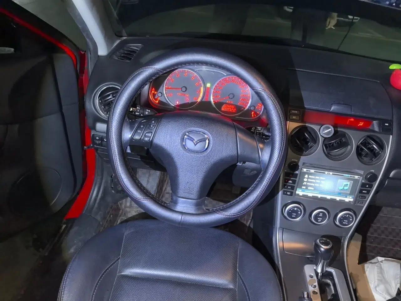 Mazda 6 2013 2.0L Automatic Ultra-Luxury Model — миниатюра 11