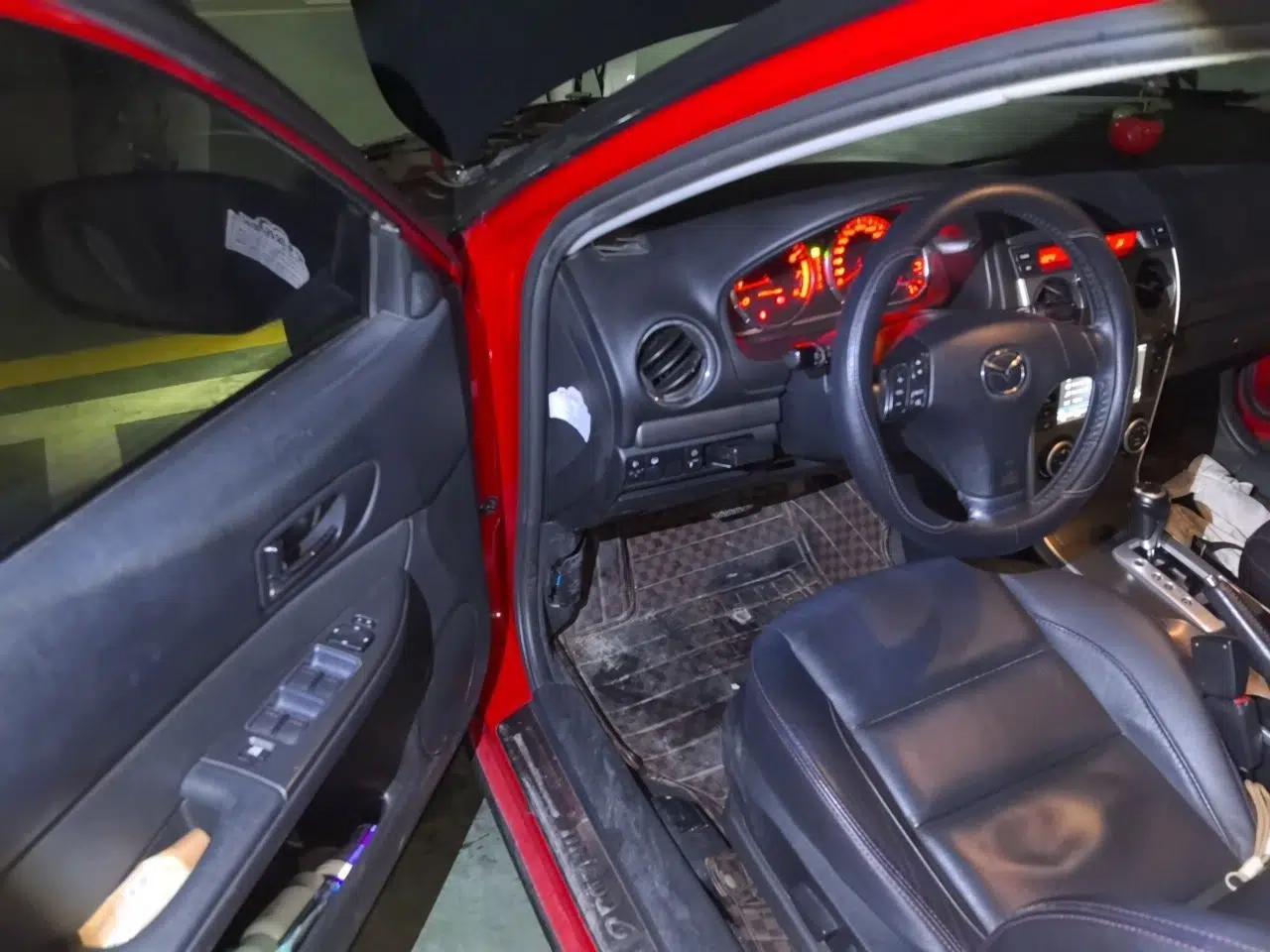 Mazda 6 2013 2.0L Automatic Ultra-Luxury Model — миниатюра 17