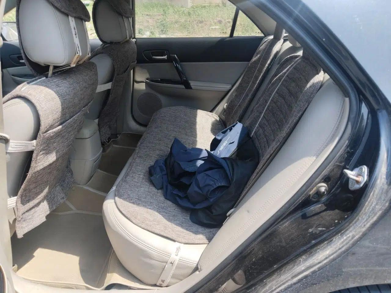 Mazda 6 2011 2.0L Manual Trim — миниатюра 18
