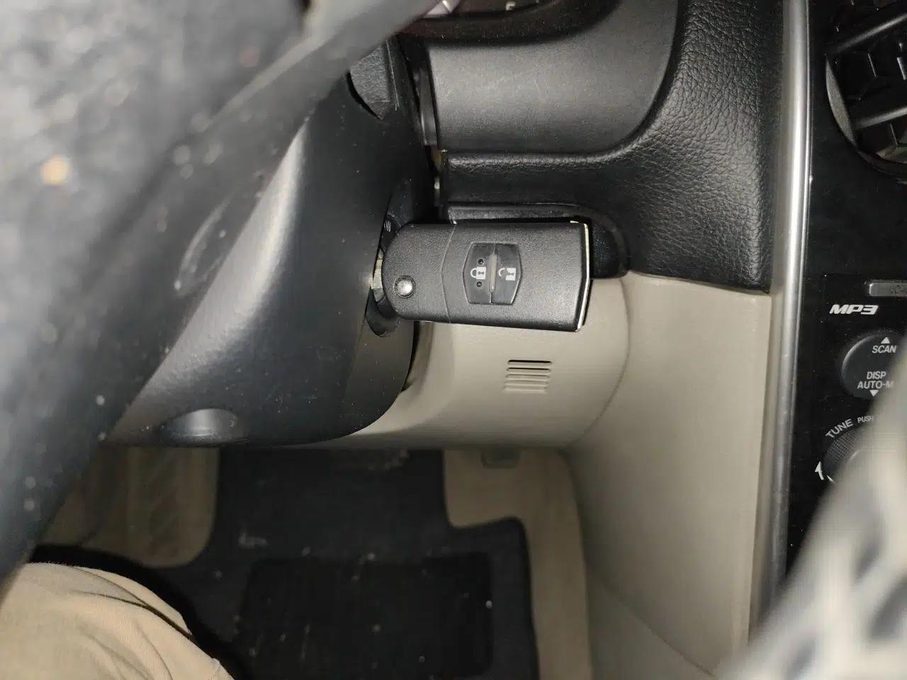 Mazda 6 2011 2.0L Automatic Fashion Edition — миниатюра 9
