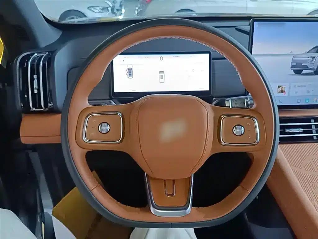 Jetour Mountain & Sea L7 PLUS 2026 Model 220km Luxury Edition 5-Seater — миниатюра 11