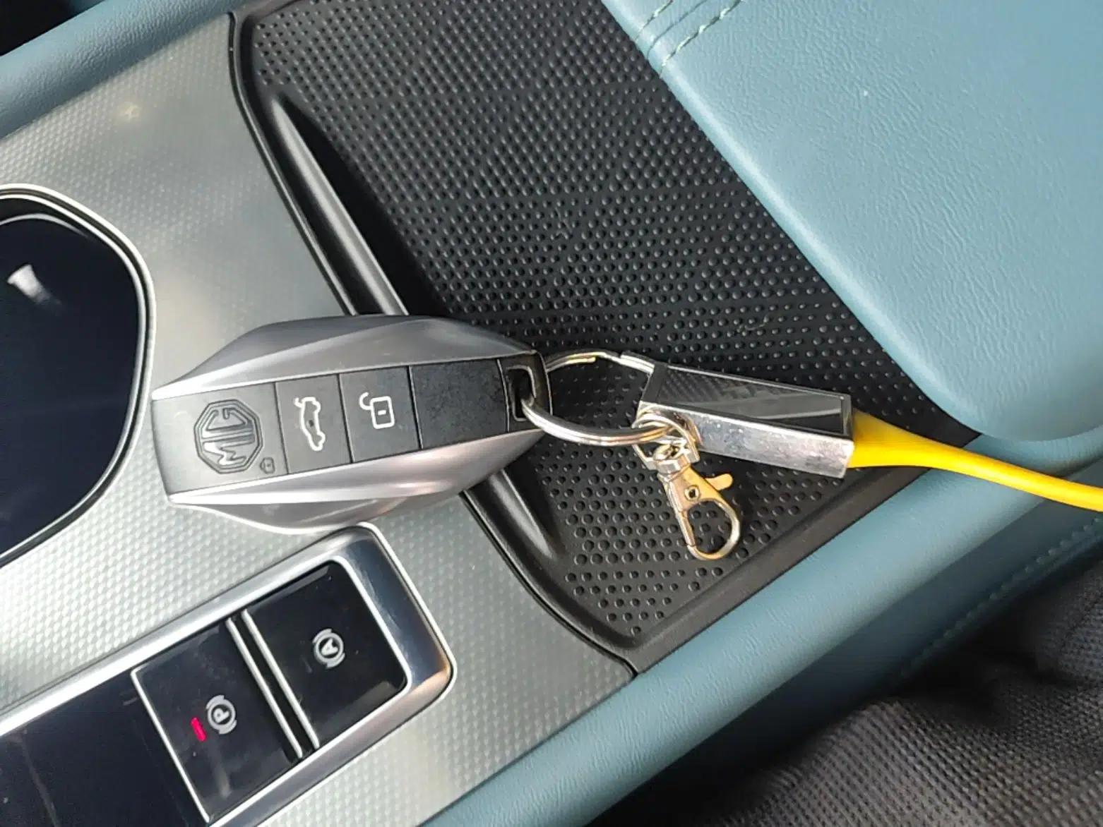 MG 7 2025 2.0T Trophy+ Super Intelligent Driving Edition — миниатюра 12