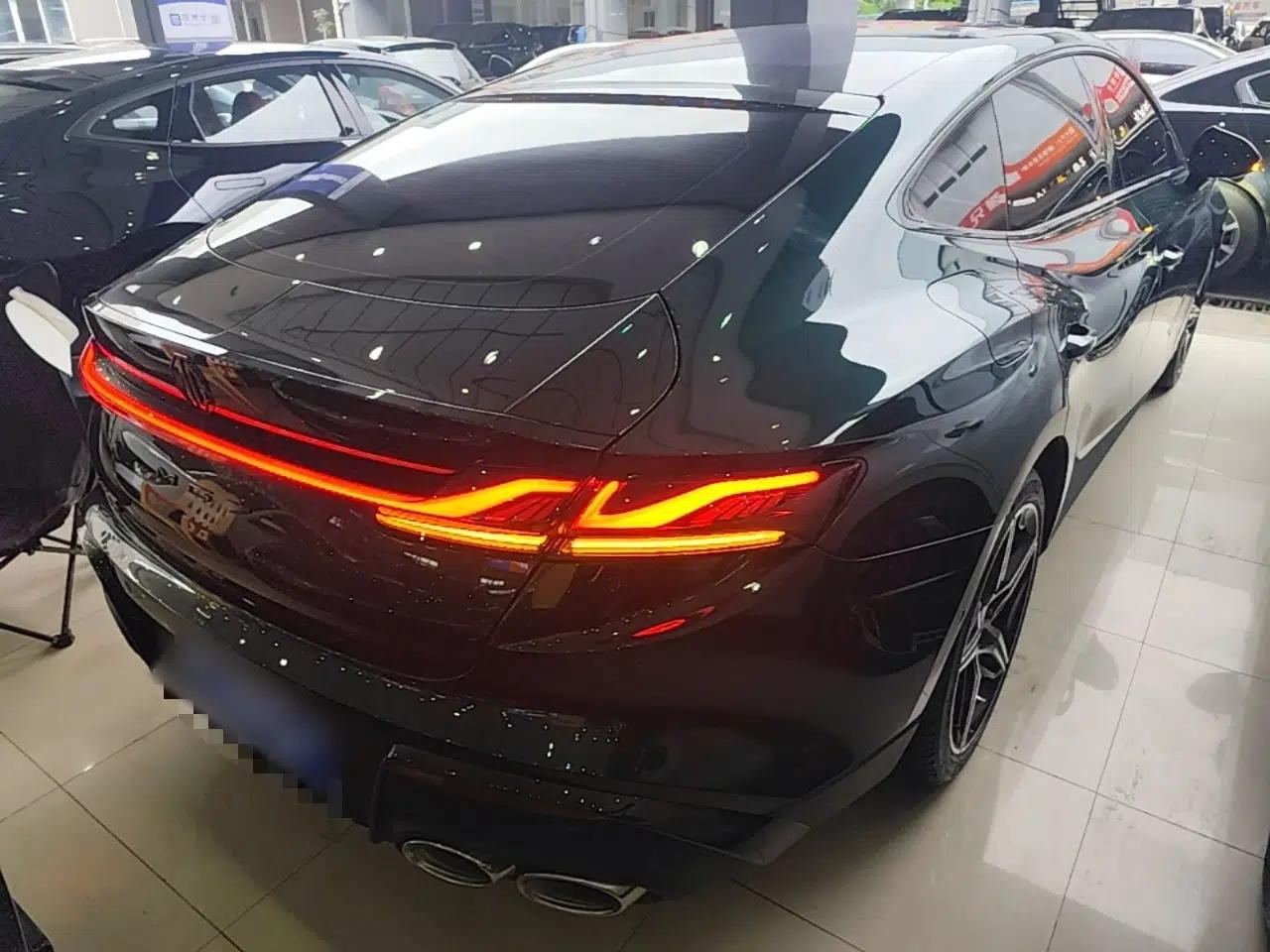 MG 7 2025 2.0T Trophy+ Super Intelligent Driving Edition — миниатюра 6