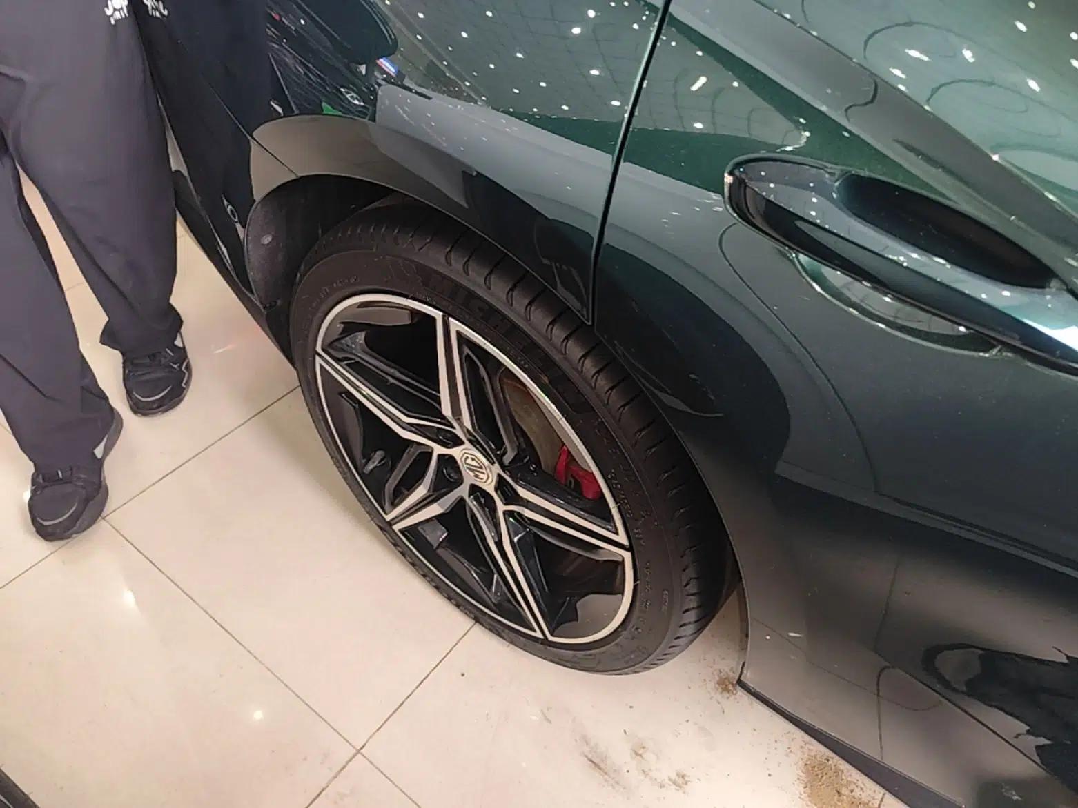 MG 7 2025 2.0T Trophy+ Super Intelligent Driving Edition — миниатюра 10