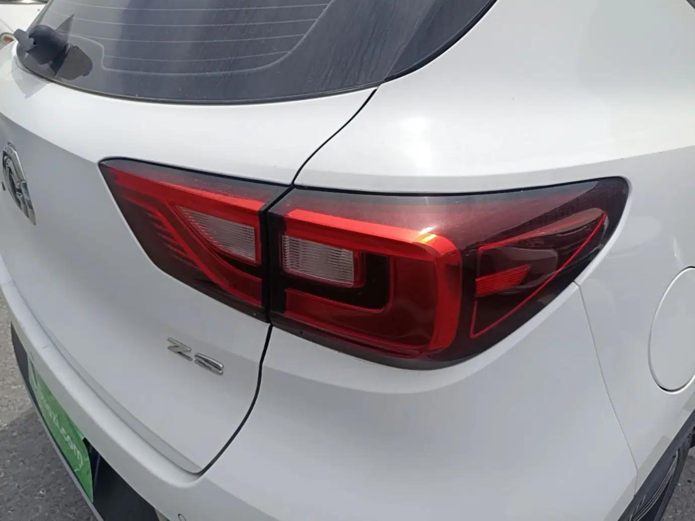 MG ZS 2017 1.5L Automatic Luxury Internet Edition — миниатюра 7