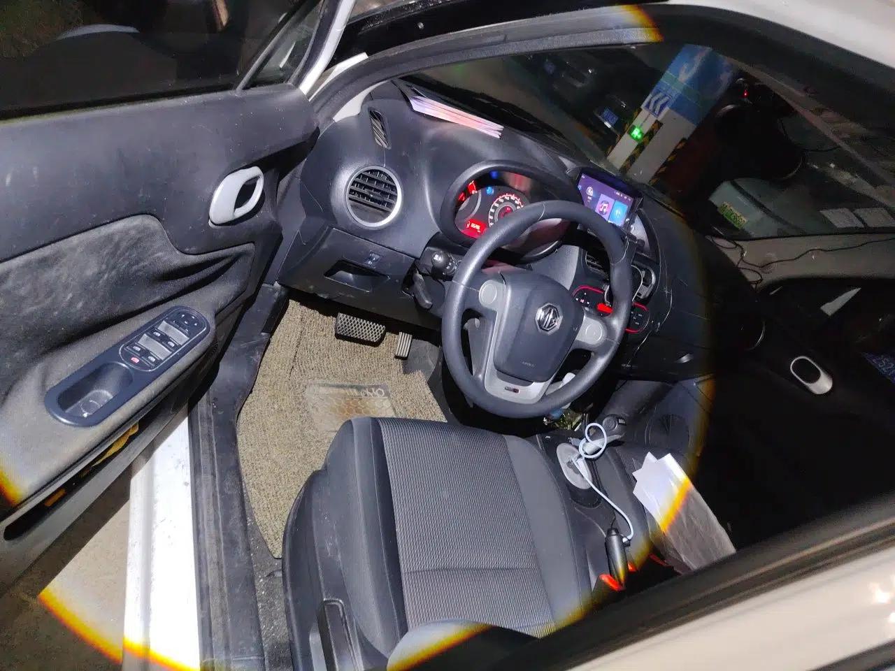 MG 3 2016 1.3L AMT Comfort Edition — миниатюра 17