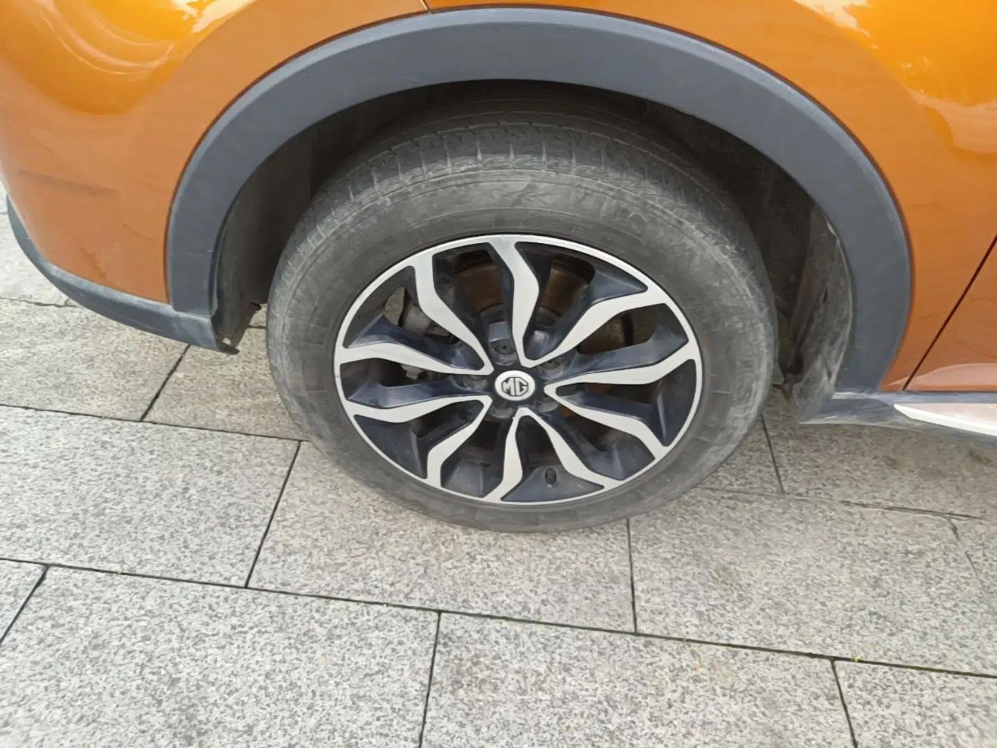 MG GS 2015 2.0TGI TST Luxury Edition — миниатюра 8