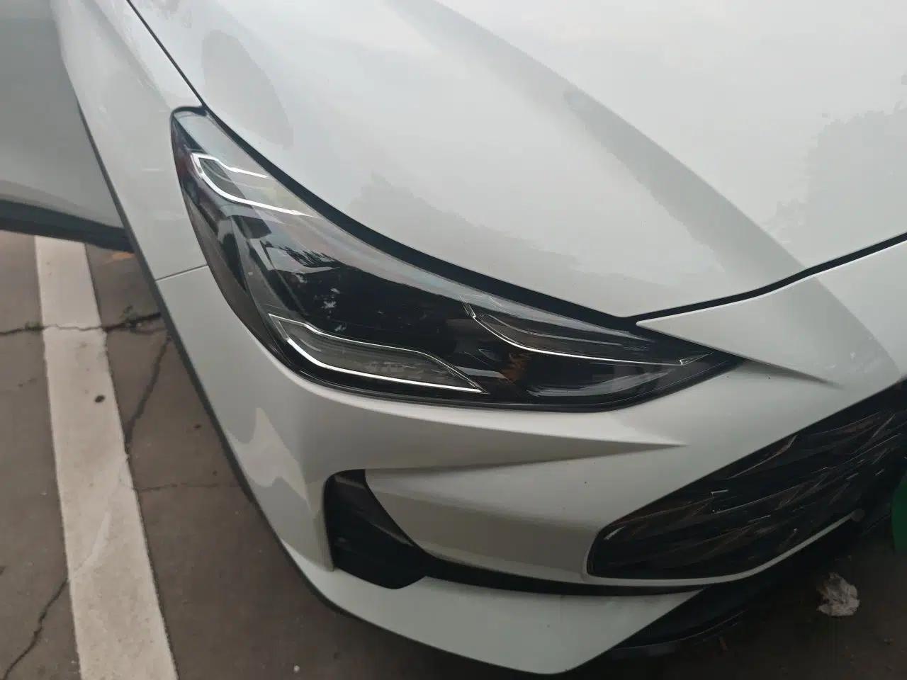 MG ONE 2022 α-Smart Sports Series 1.5T Standard Edition — миниатюра 7