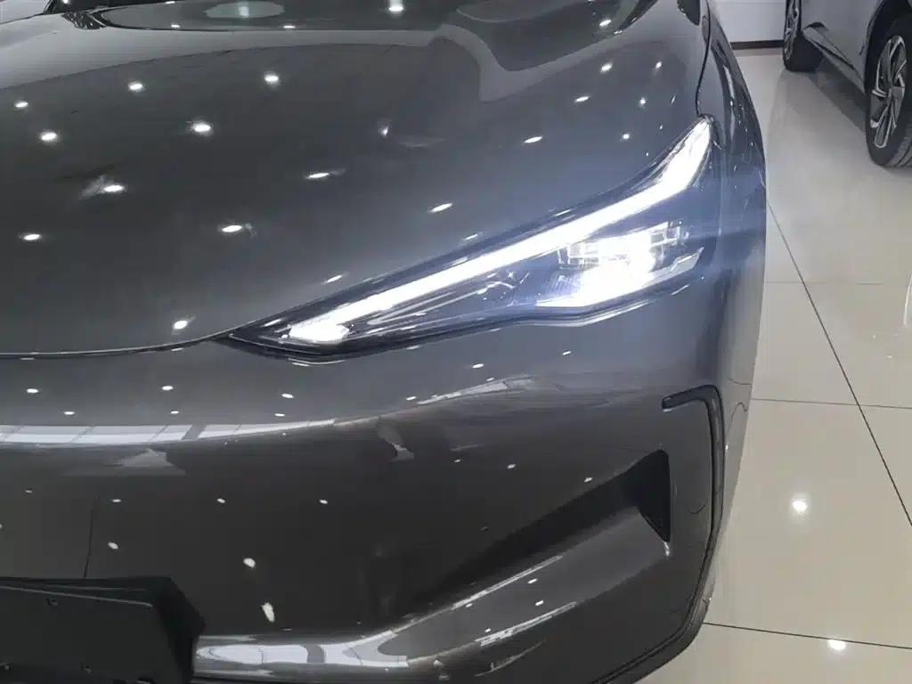 Galaxy E5 2026 Model 530km Starter Edition — миниатюра 24