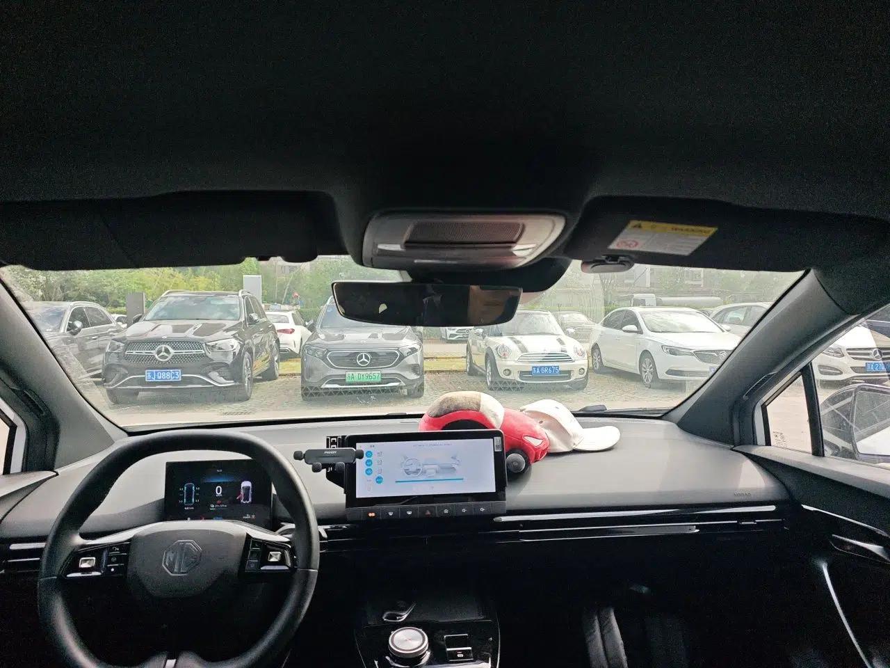 MG 4 EV 2022 425 km Luxury Edition — миниатюра 19