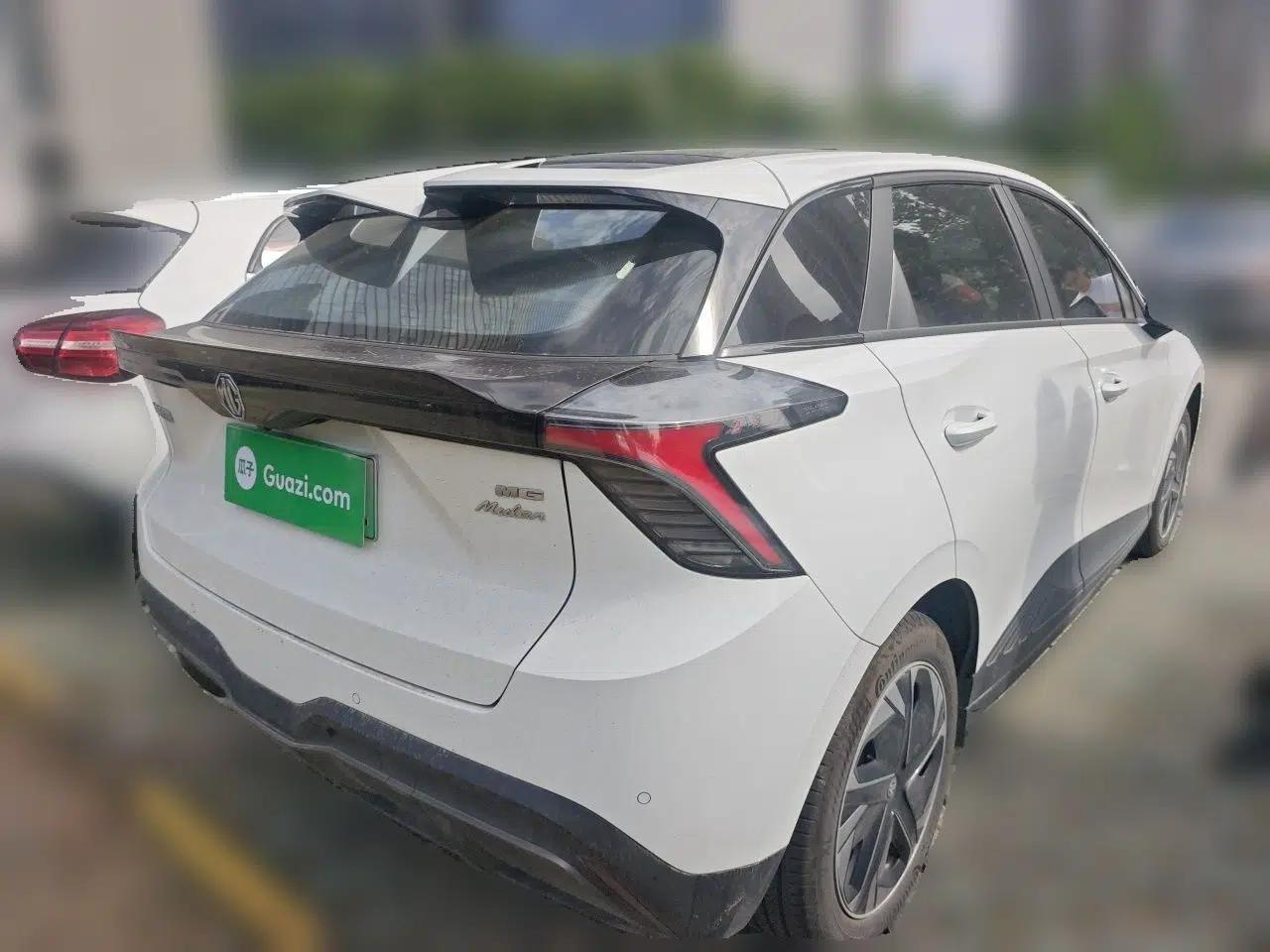 MG 4 EV 2022 425 km Luxury Edition — миниатюра 6