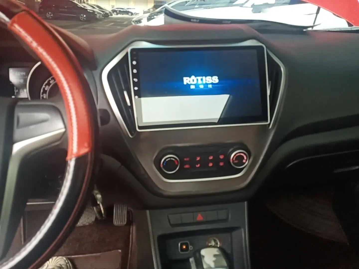 MG GT 2016 1.5L Automatic Value-Added Luxury Edition — миниатюра 13