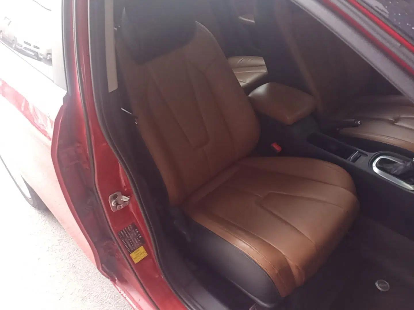 MG GT 2016 1.5L Automatic Value-Added Luxury Edition — миниатюра 23