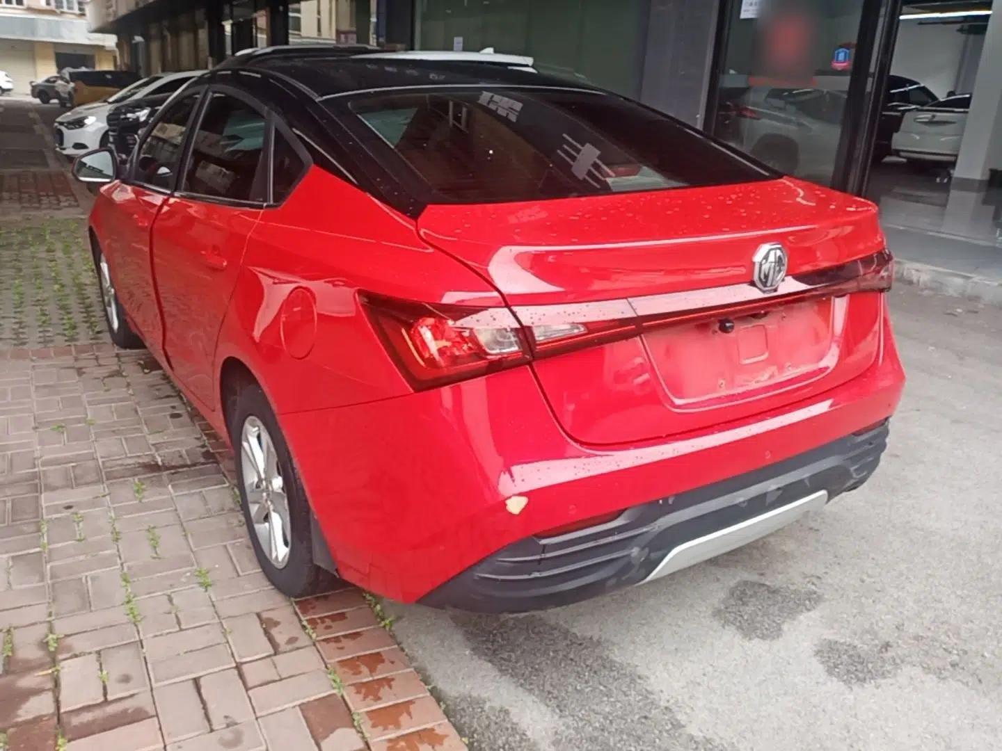 MG GT 2016 1.5L Automatic Value-Added Luxury Edition — миниатюра 4