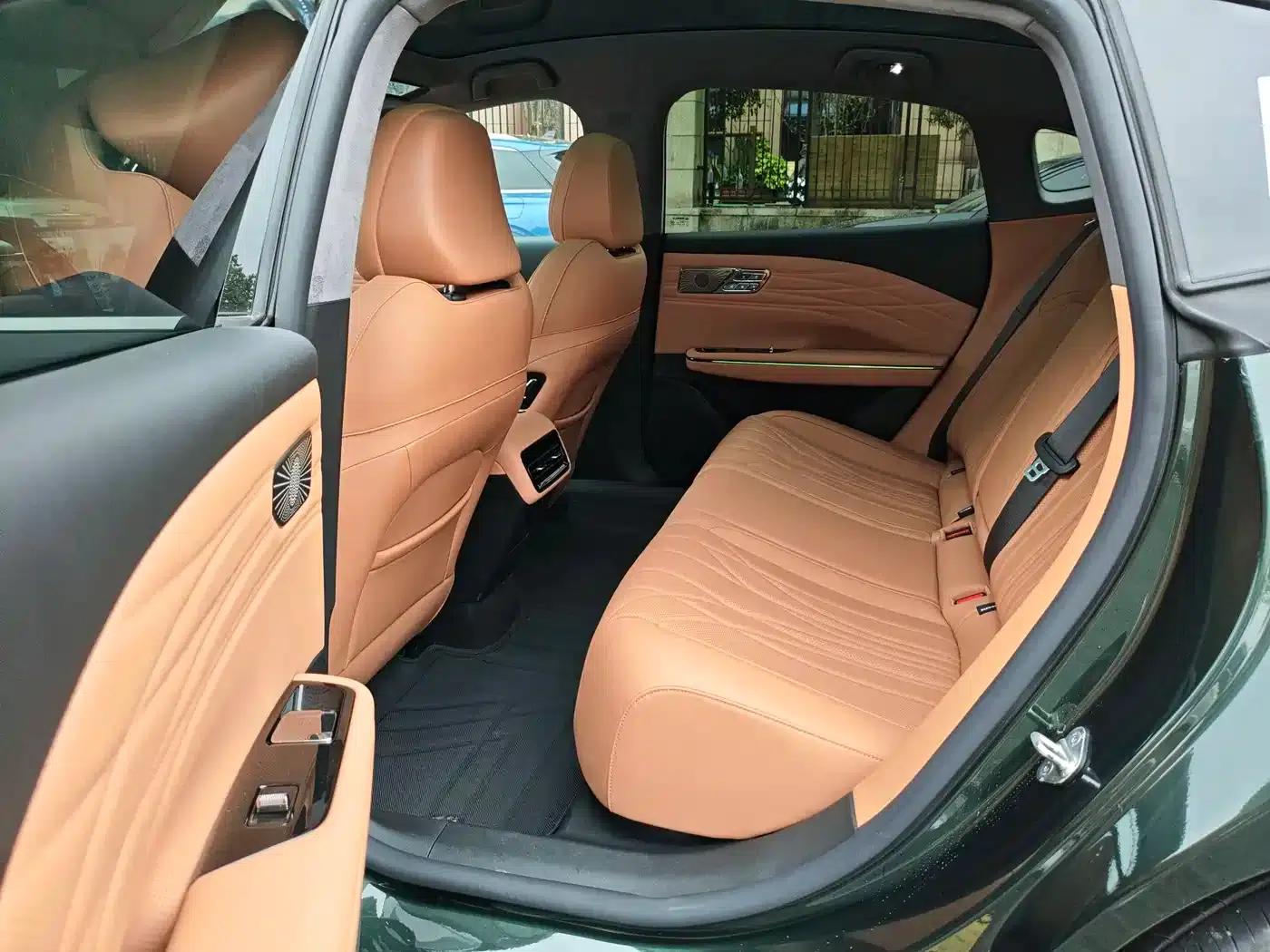 Galaxy Star 8 2025 Model 130km EM-i Flagship Edition — миниатюра 13