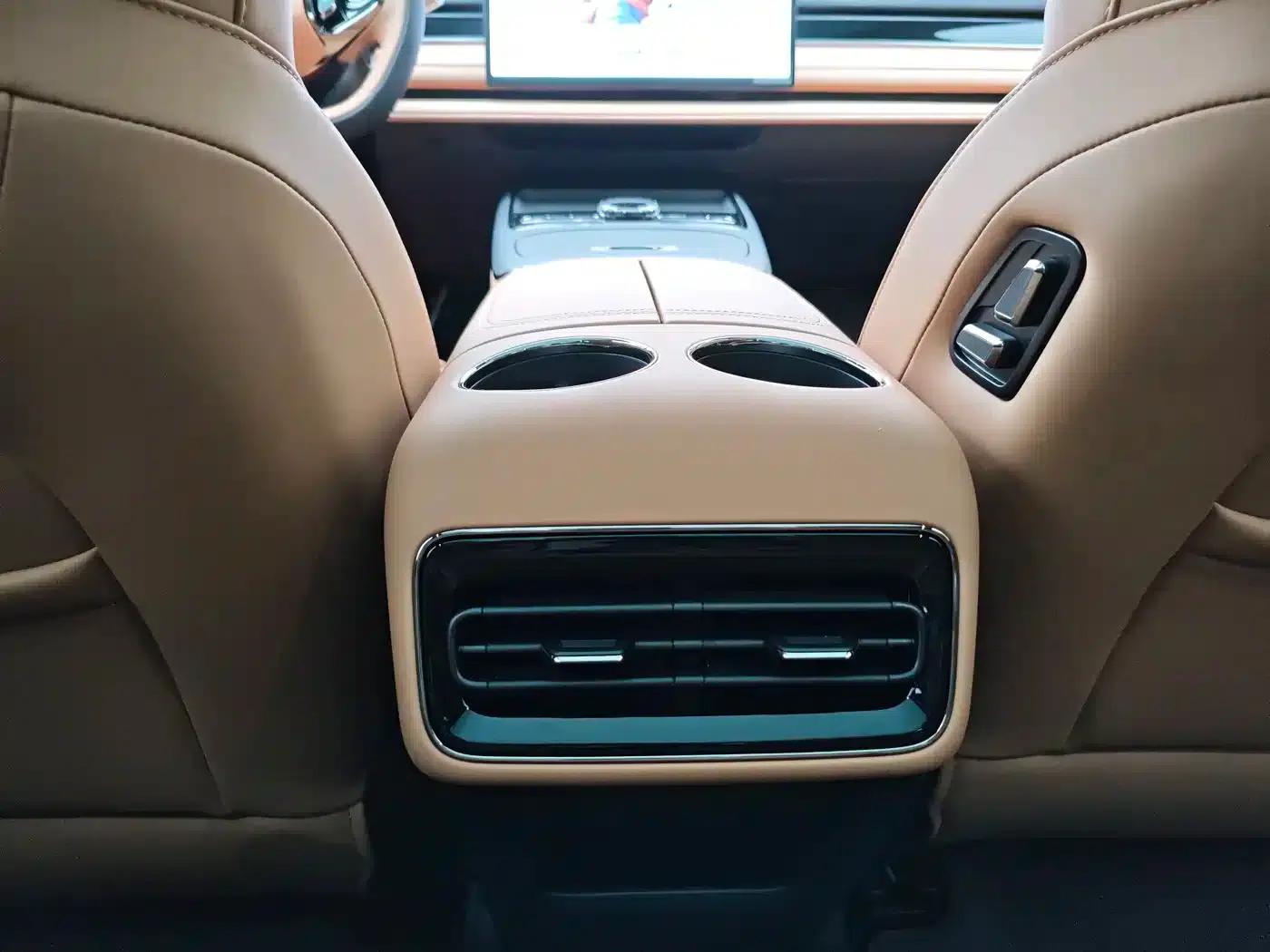 Galaxy Star 8 2025 Model 130km EM-i Flagship Edition — миниатюра 19